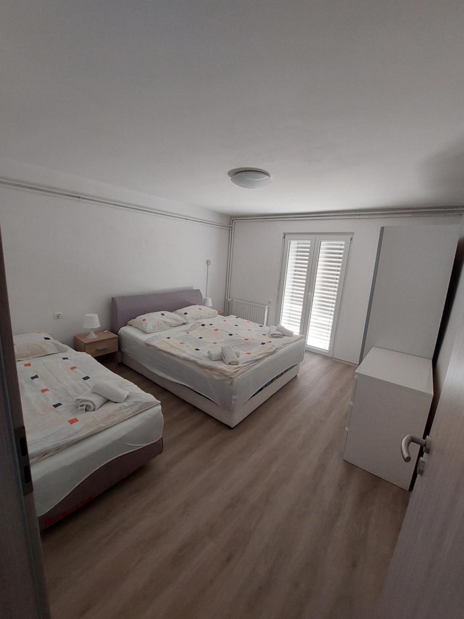 Apartma Ursa ปอร์โตรอซ ภายนอก รูปภาพ