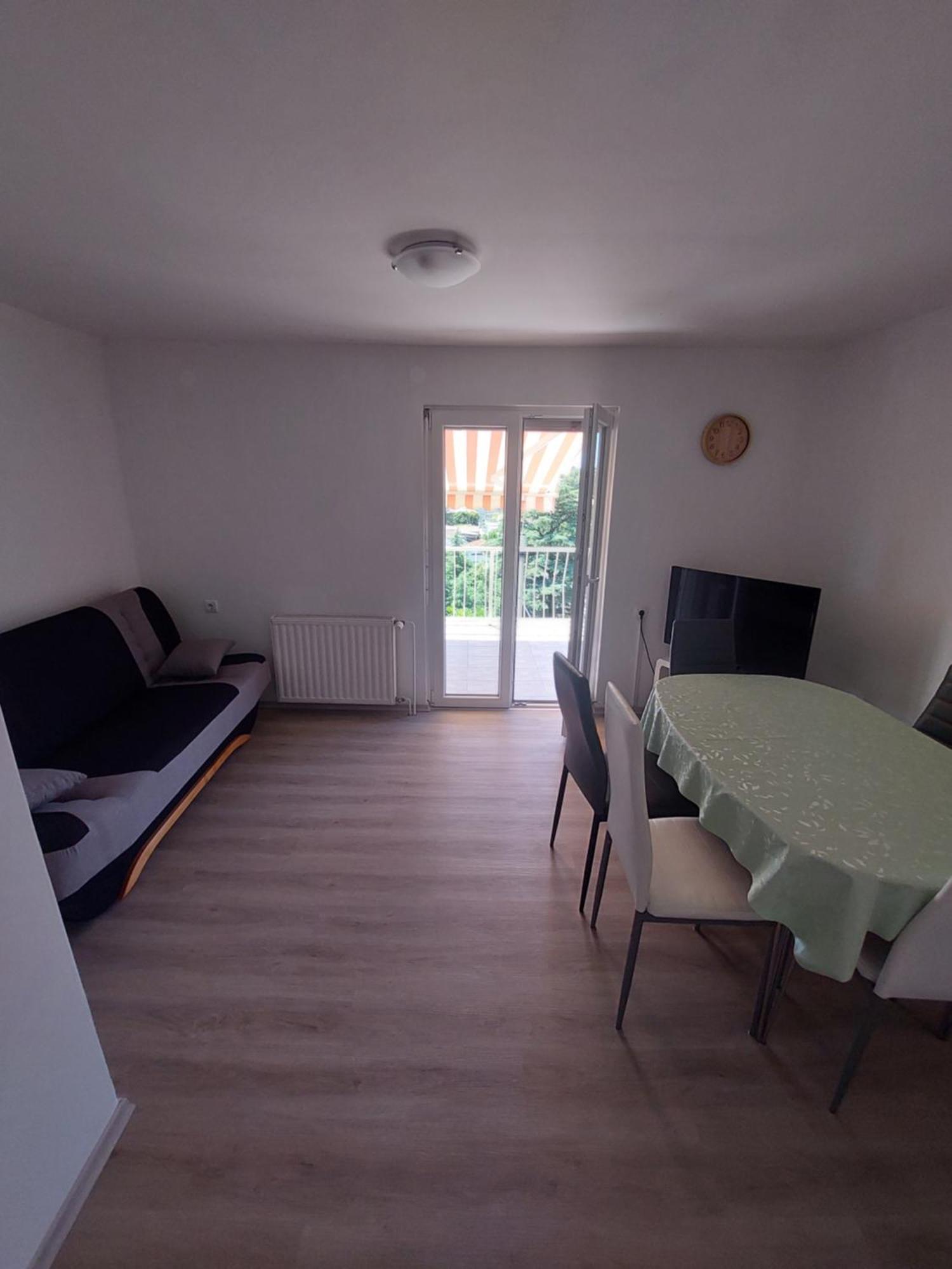 Apartma Ursa ปอร์โตรอซ ภายนอก รูปภาพ
